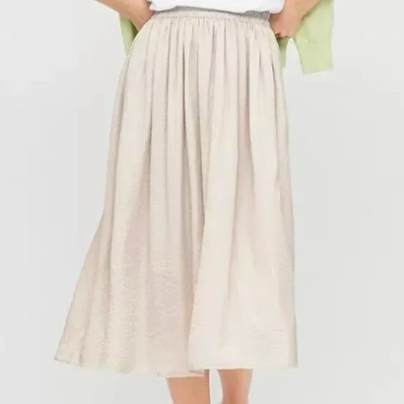 Uniqlo Skirts Uniqlo Drape Gathered Long Skirt Poshmark